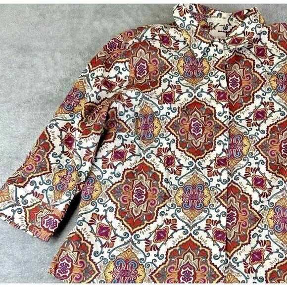 Chicos 2 US M Colorful Medallion Button Up Back Shirt Boho Regal Art To Wear - Picture 11 of 11